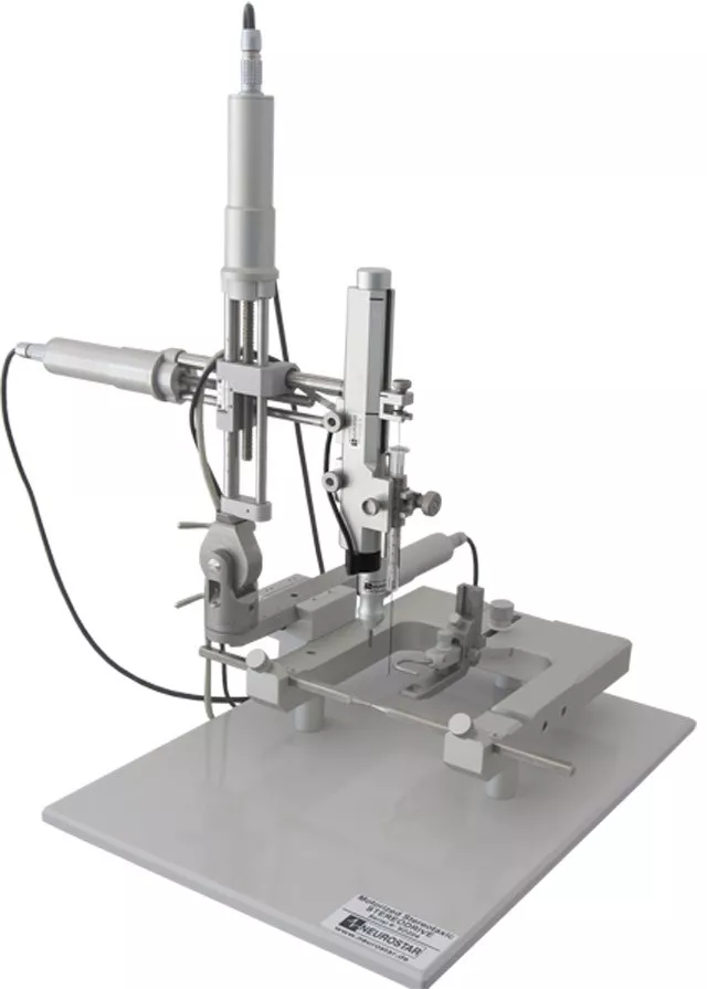 3 drill and injection robot1 1